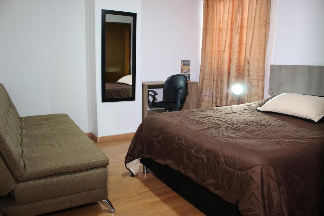 Hospedaje Sary House Bogotá Esterno foto