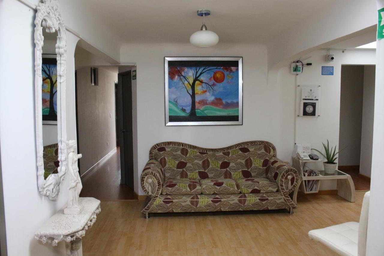 Hospedaje Sary House Bogotá Esterno foto
